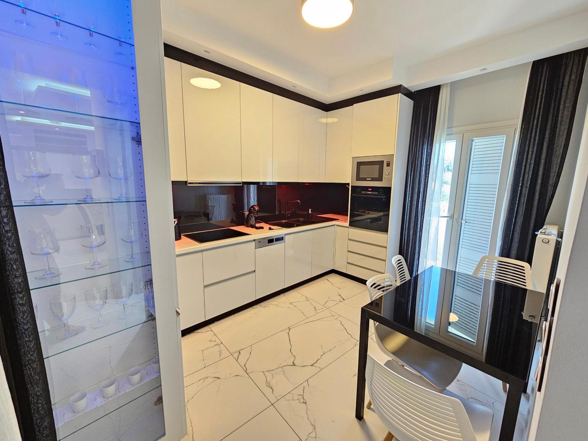 Appartamento Grey Luxury House Ipsos Esterno foto