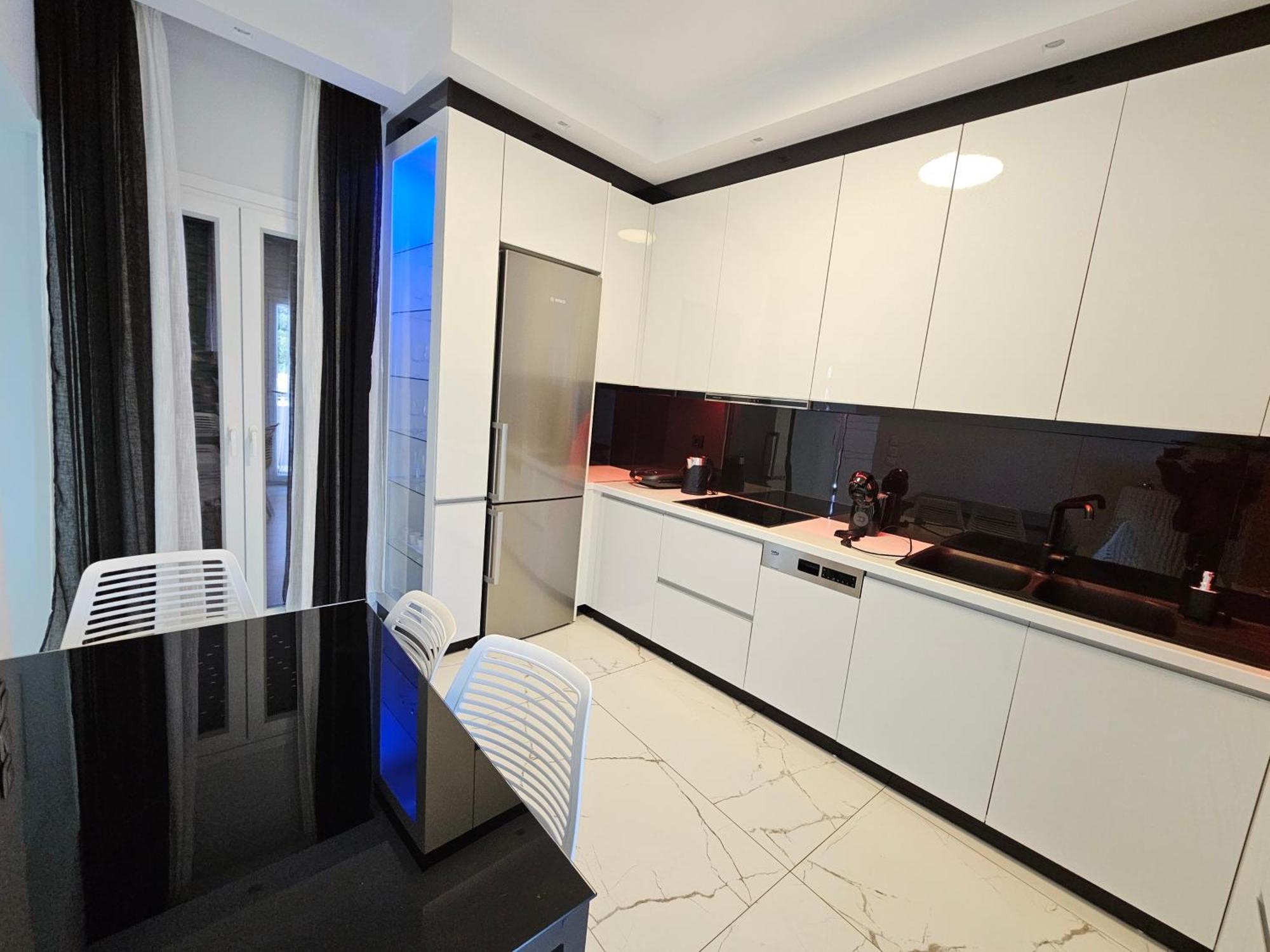 Appartamento Grey Luxury House Ipsos Esterno foto